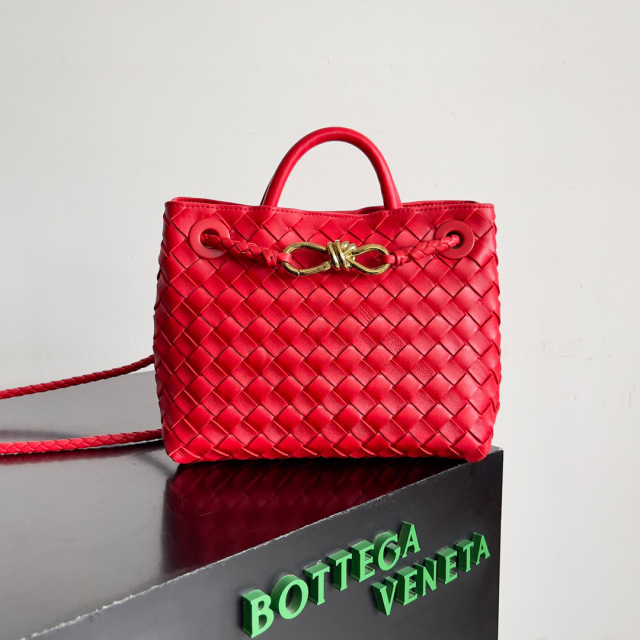 Botteca Veneta Handtasche Größe: 25 * 22 * 10,5 cm