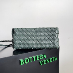 Botteca Veneta Handtasche Größe: 25 * 22 * 10,5 cm