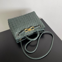 Botteca Veneta Handtasche Größe: 25 * 22 * 10,5 cm