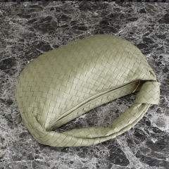 Botteca Veneta  Underarm bag Size：48*40*16cm