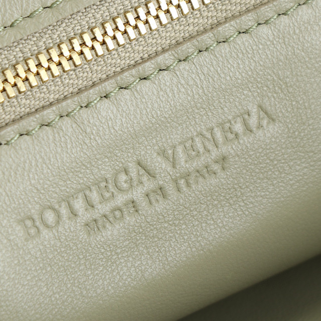 Borsa sottobraccio Botteca Veneta Dimensioni: 48*40*16 cm
