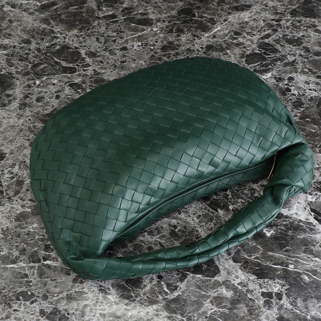 Borsa sottobraccio Botteca Veneta Dimensioni: 48*40*16 cm