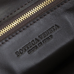 Borsa sottobraccio Botteca Veneta Dimensioni: 48*40*16 cm