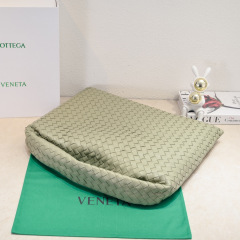 Botteca Veneta  shopping bag Size：54*24*13cm