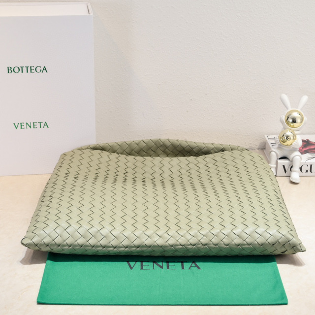 Botteca Veneta  shopping bag Size：54*24*13cm