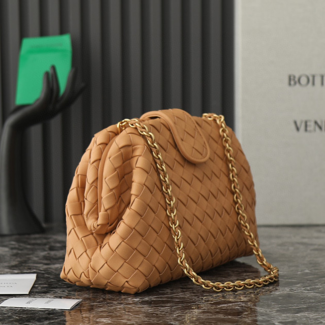 Botteca Veneta 单肩包 尺寸：31.5*16.5*11cm