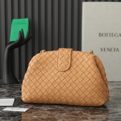 Botteca Veneta 单肩包 尺寸：31.5*16.5*11cm