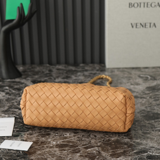 Botteca Veneta 单肩包 尺寸：31.5*16.5*11cm
