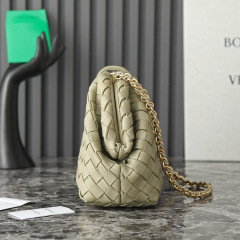 Botteca Veneta Single shoulder bag  Size：31.5*16.5*11cm
