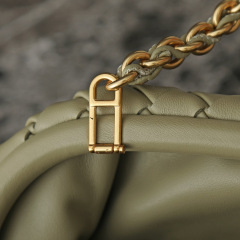 Botteca Veneta Single shoulder bag  Size：31.5*16.5*11cm