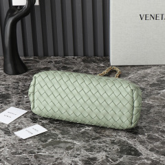 Botteca Veneta 单肩包 尺寸：31.5*16.5*11cm