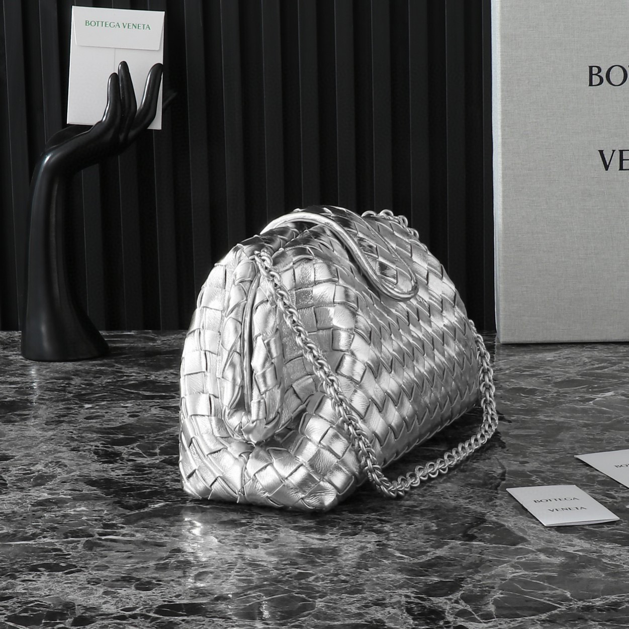 Botteca Veneta Beg bahu tunggal Saiz：31.5*16.5*11sm