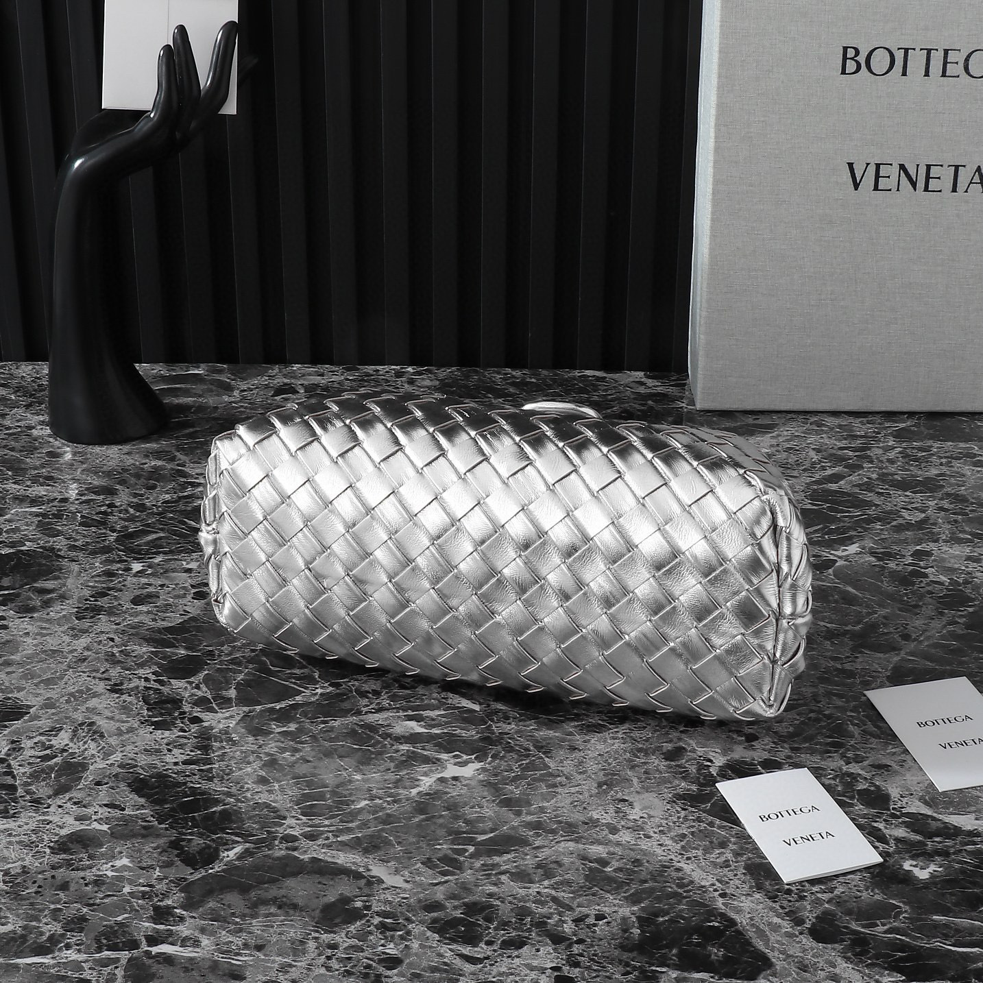 Botteca Veneta Beg bahu tunggal Saiz：31.5*16.5*11sm