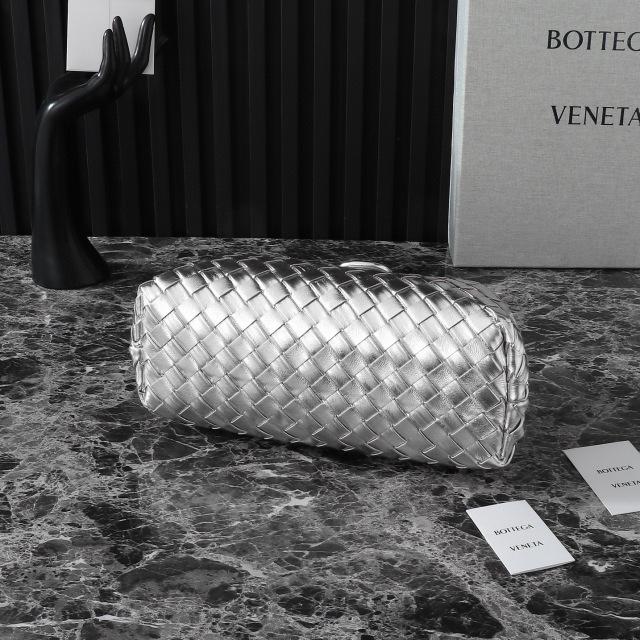 Botteca Veneta Beg bahu tunggal Saiz：31.5*16.5*11sm