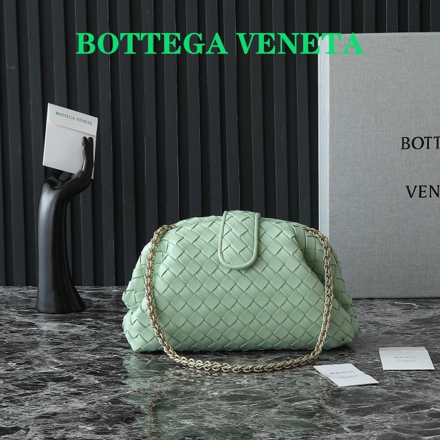 Botteca Veneta Single shoulder bag  Size：31.5*16.5*11cm