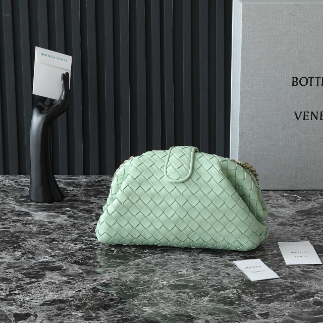Botteca Veneta Single shoulder bag  Size：31.5*16.5*11cm