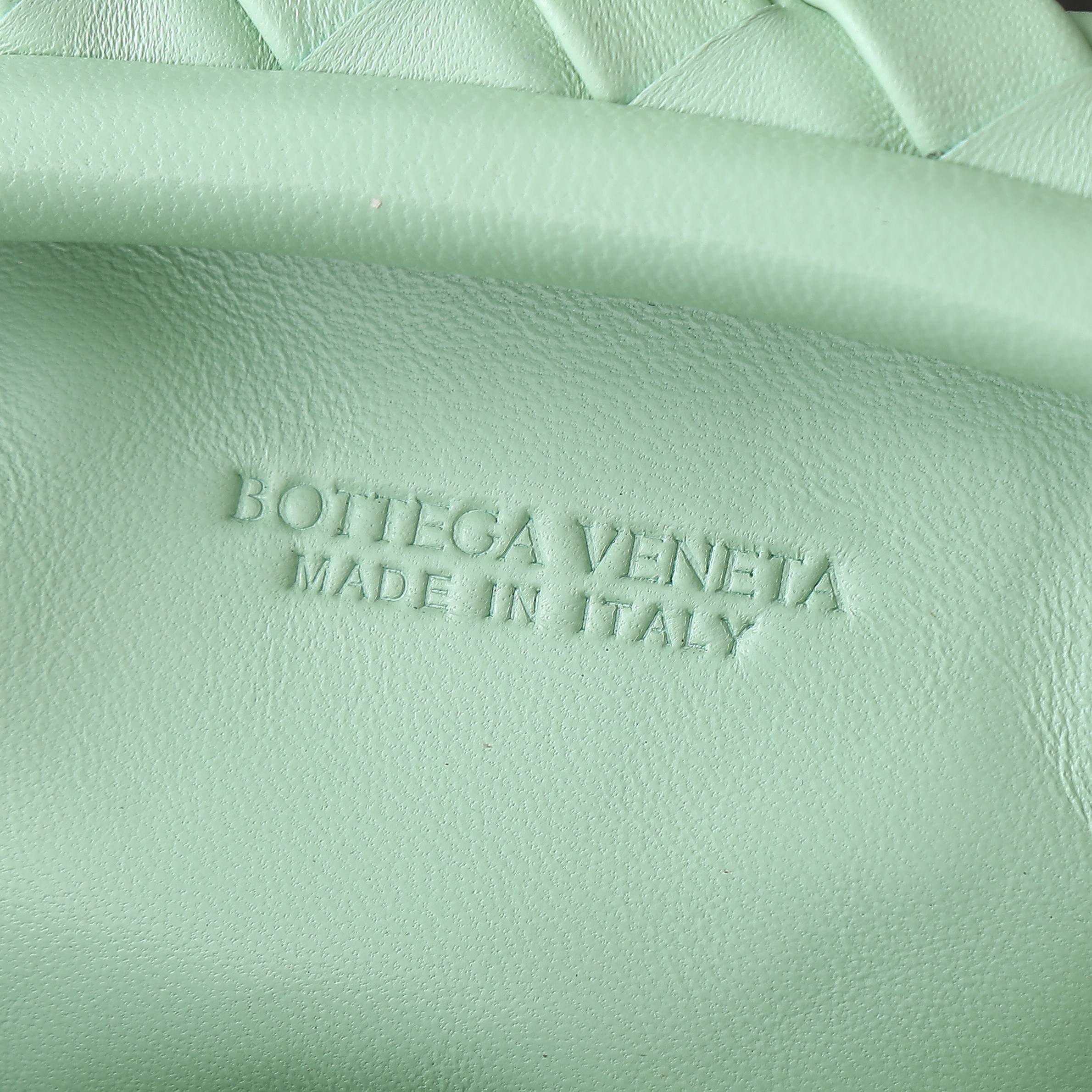 Botteca Veneta Single shoulder bag  Size：31.5*16.5*11cm