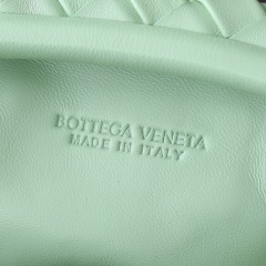 Botteca Veneta Single shoulder bag  Size：31.5*16.5*11cm
