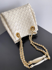 Borsa a secchiello Bottaca Veneta Dimensioni: 21*17*16,5 cm