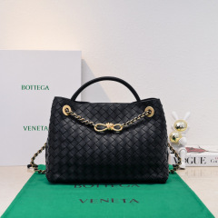 Borsa a mano Bottaca Veneta Dimensioni: 32*24*12cm