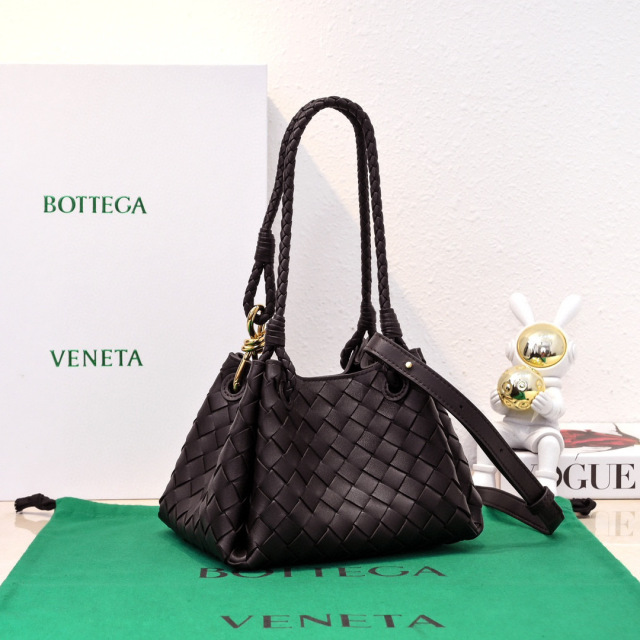 Botteca Veneta  Bucket bag  Size：21*17*16.5cm