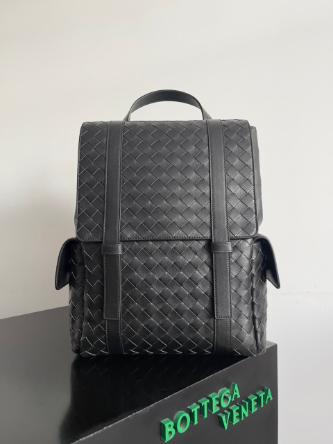 Botteca Veneta  backpack bag Size：39*31*14cm