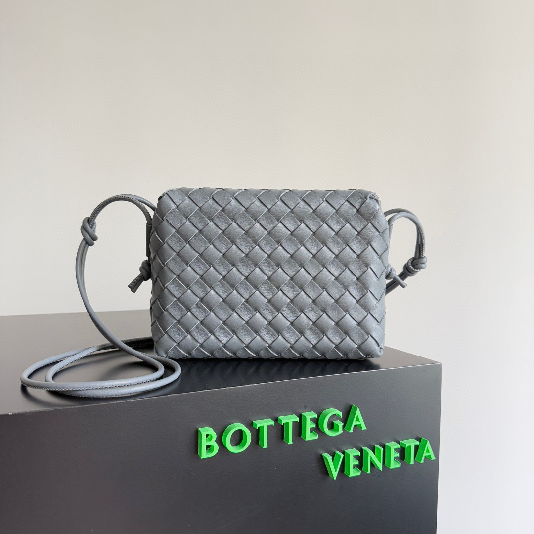 Borsa a tracolla singola Bottaca Veneta Dimensioni: 22*15*8cm