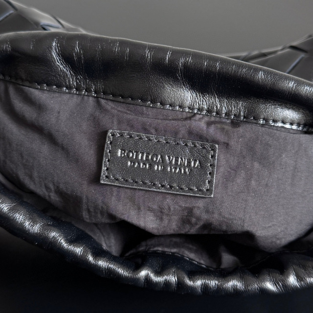 Borsa a tracolla singola Bottaca Veneta Dimensioni: 21*16,6*3cm