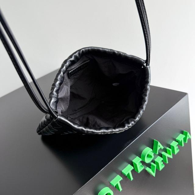 Borsa a tracolla singola Bottaca Veneta Dimensioni: 21*16,6*3cm