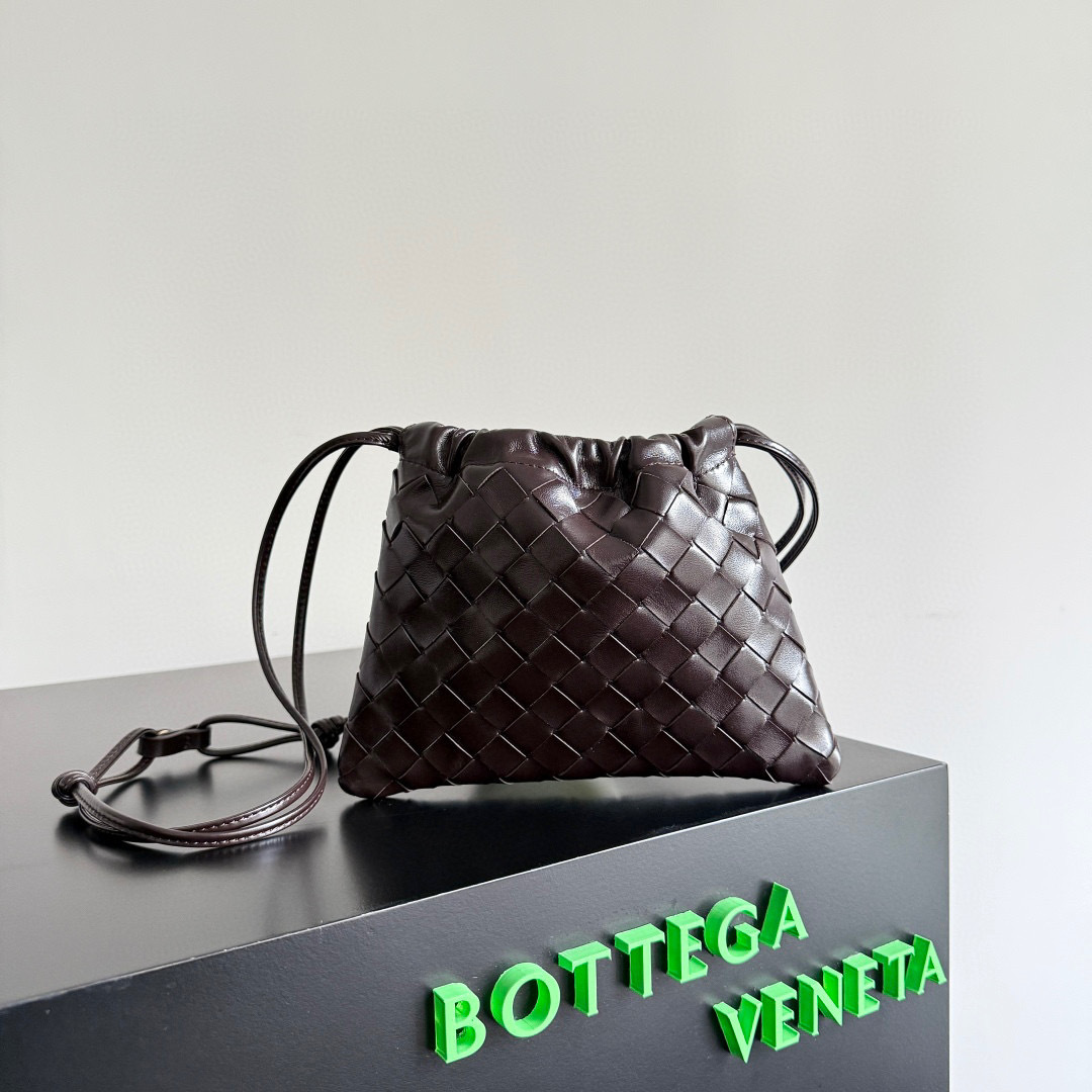 Borsa a tracolla singola Bottaca Veneta Dimensioni: 21*16,6*3cm