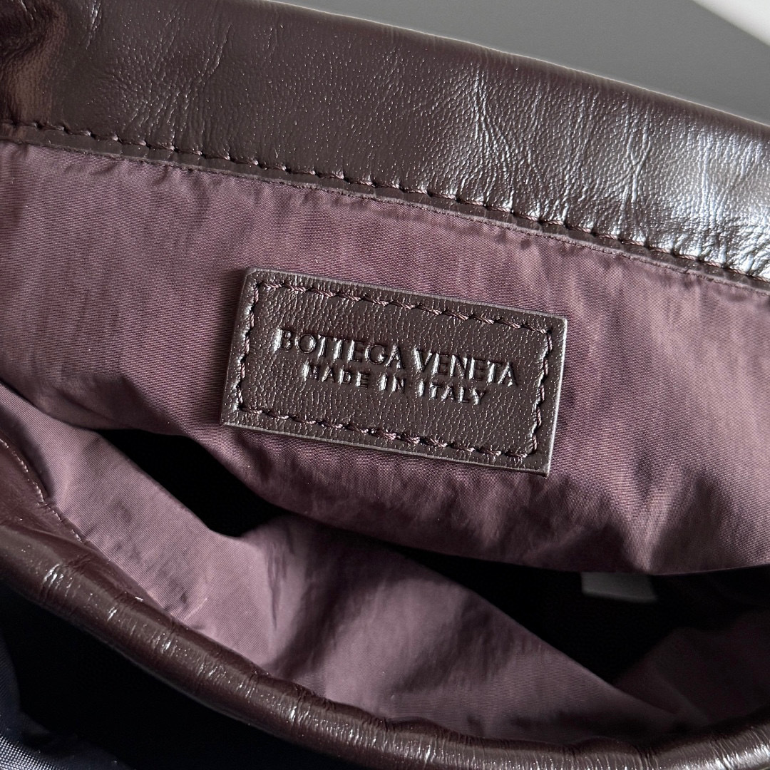 Borsa a tracolla singola Bottaca Veneta Dimensioni: 21*16,6*3cm