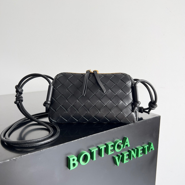 Saiz beg tangan Botteca Veneta：18.5*11.5*8.5sm
