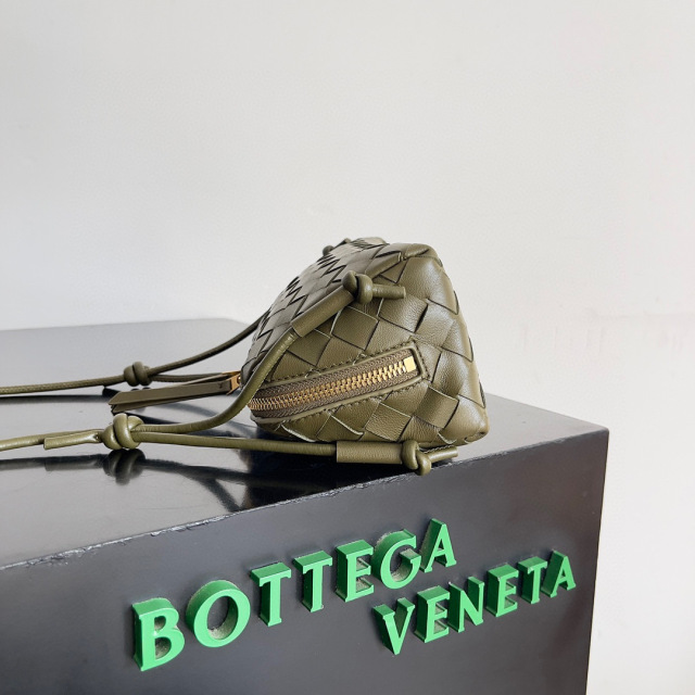 Botteca Veneta  Hand bag Size：18.5*11.5*8.5cm