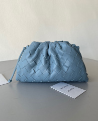 Botteca Veneta Einzelne Umhängetasche Größe: 22 x 12 x 7 cm