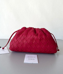 Botteca Veneta 单肩包 尺寸：22*12*7cm
