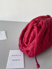 Botteca Veneta 单肩包 尺寸：22*12*7cm