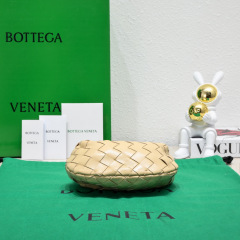 Beg ketiak Botteca Veneta Saiz：17*16*6.5cm
