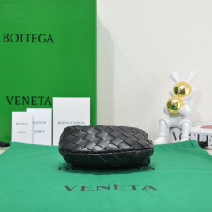 Beg ketiak Botteca Veneta Saiz：17*16*6.5cm