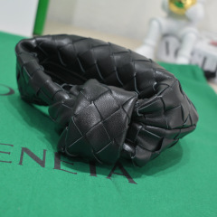 Beg ketiak Botteca Veneta Saiz：17*16*6.5cm