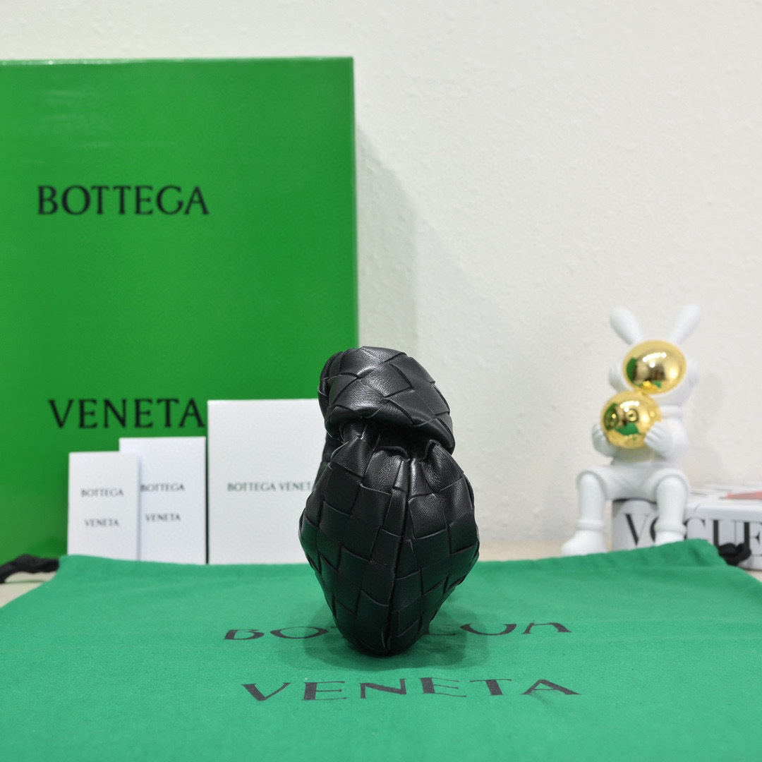 Beg ketiak Botteca Veneta Saiz：17*16*6.5cm
