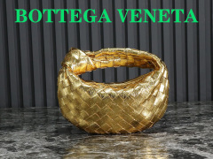 Botteca Veneta  Underarm bag Size：23*28*8cm