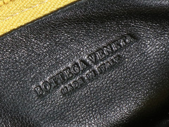 Botteca Veneta  Underarm bag Size：23*28*8cm