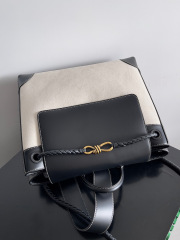 Borsa zaino Bottaca Veneta Dimensioni: 40*48*20cm