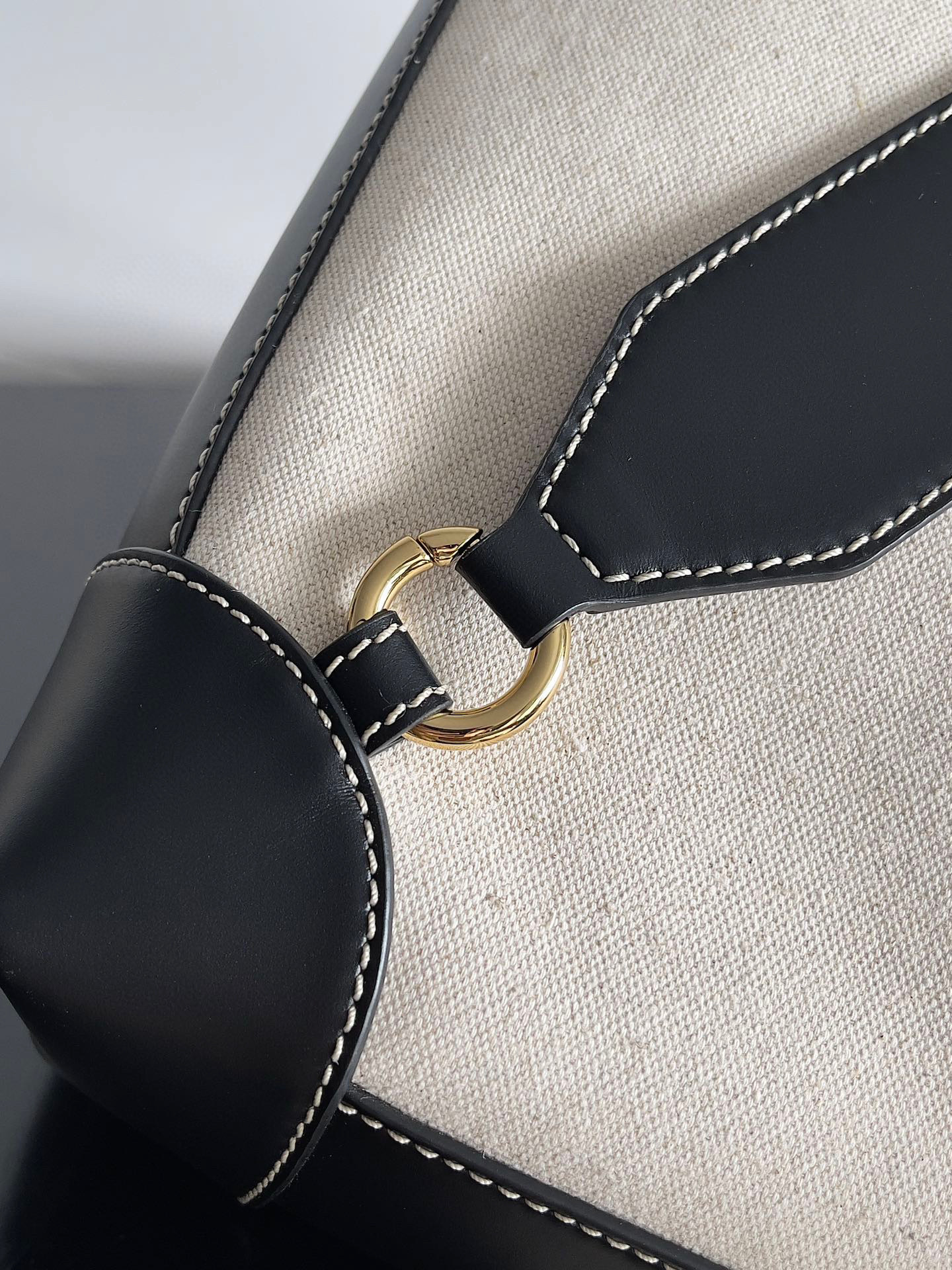 Borsa zaino Bottaca Veneta Dimensioni: 40*48*20cm