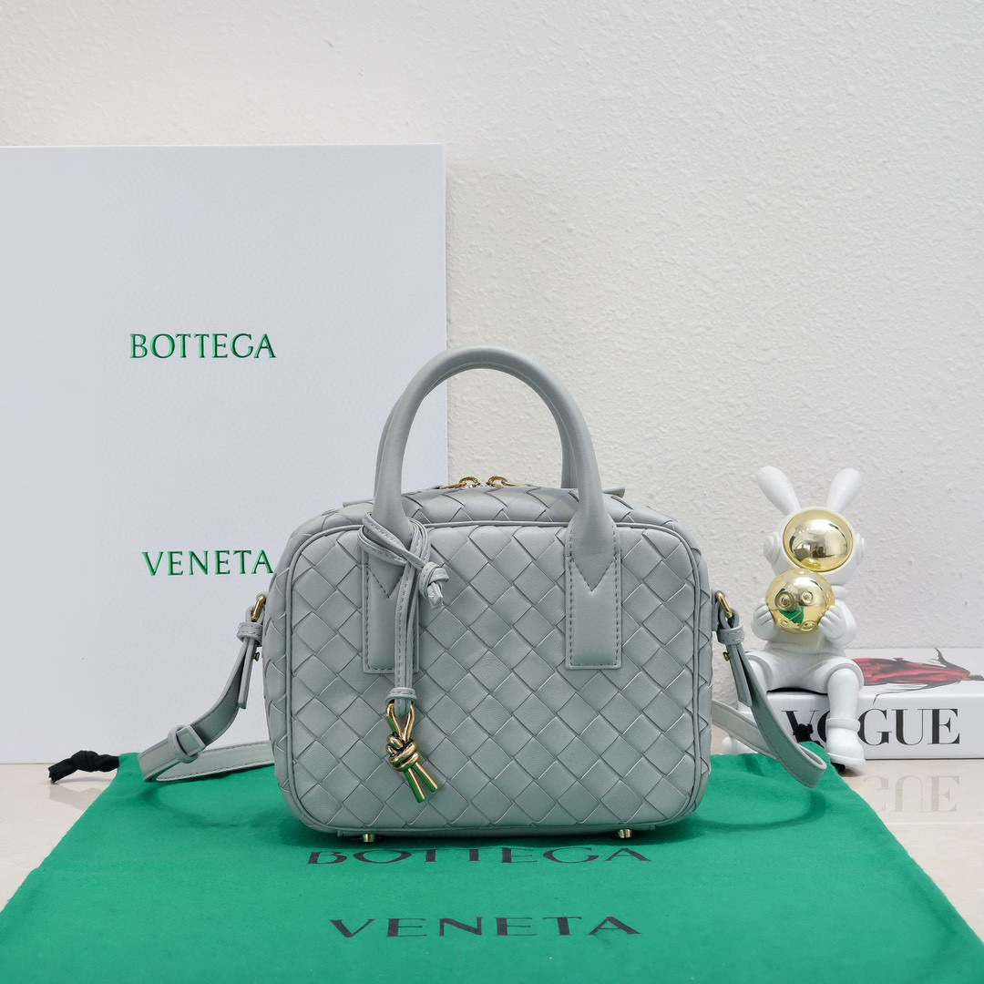 Botteca Veneta Hezibao TascheGröße: 23,5*17,5*9cm