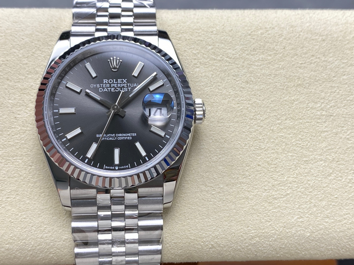 Rolex Fokus pada barangan kilang besar