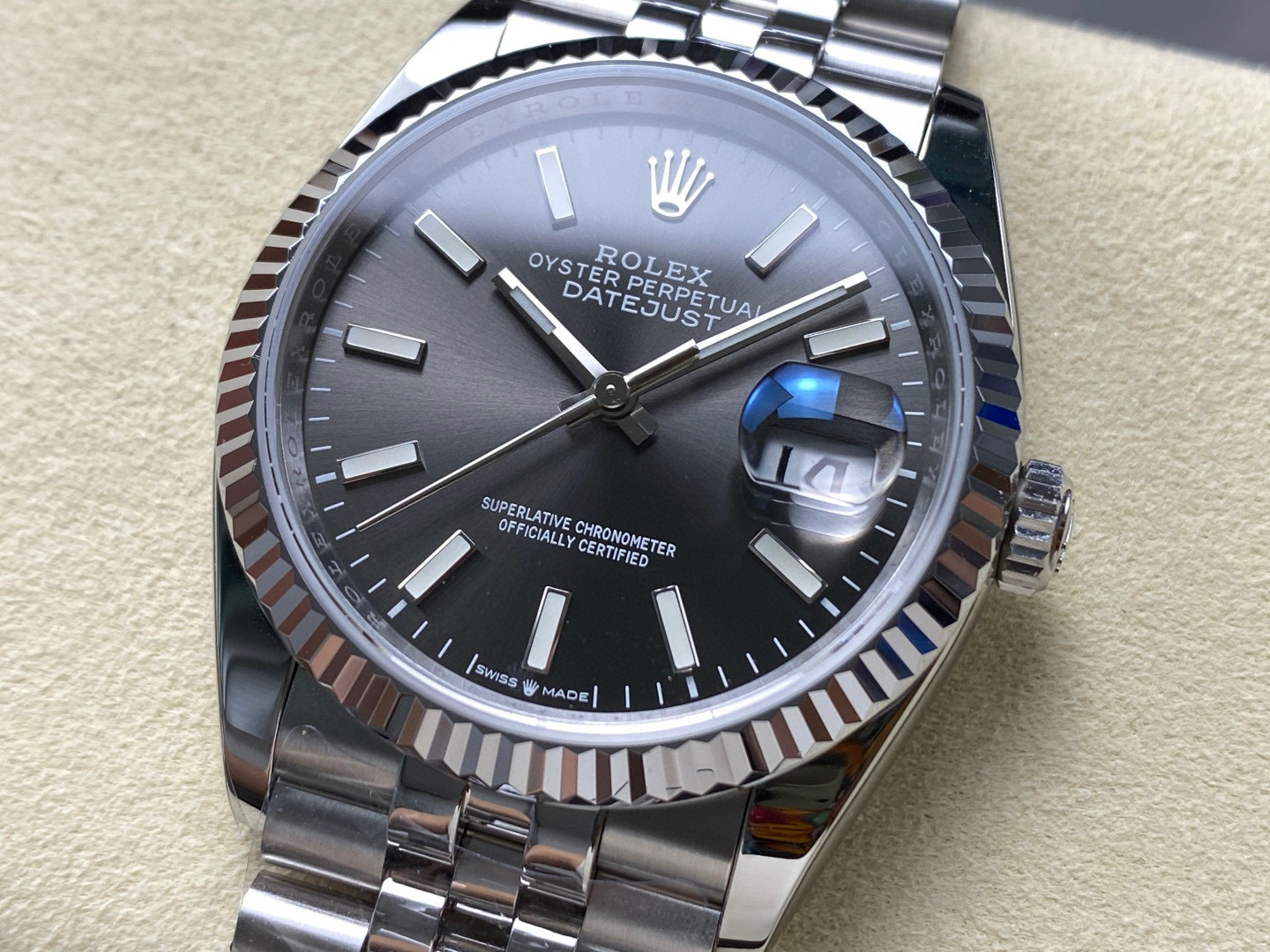 Rolex Fokus pada barangan kilang besar