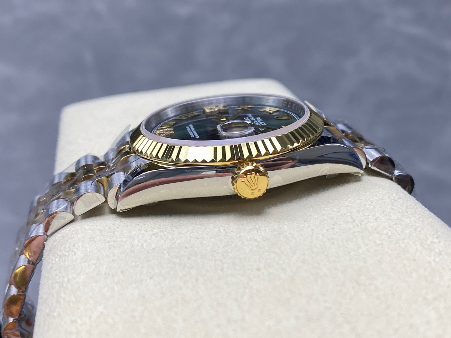 Rolex Focus on big factory goods