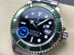 Rolex punta sui beni di grandi fabbriche