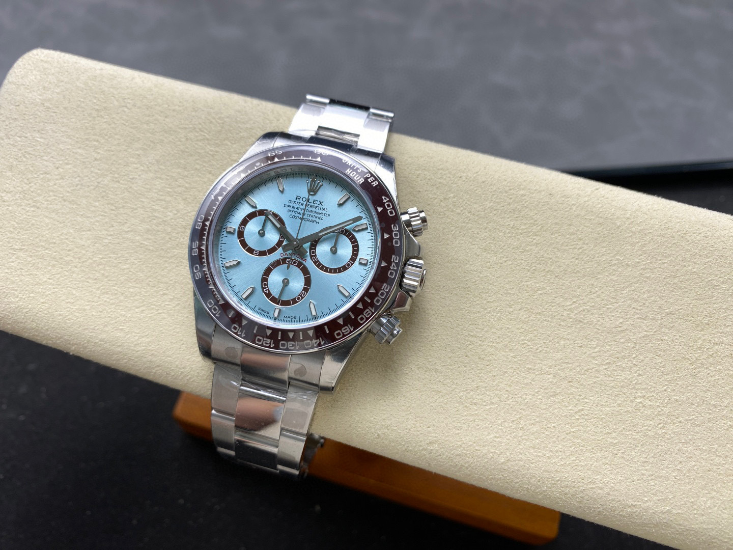 Rolex Focus on big factory goods